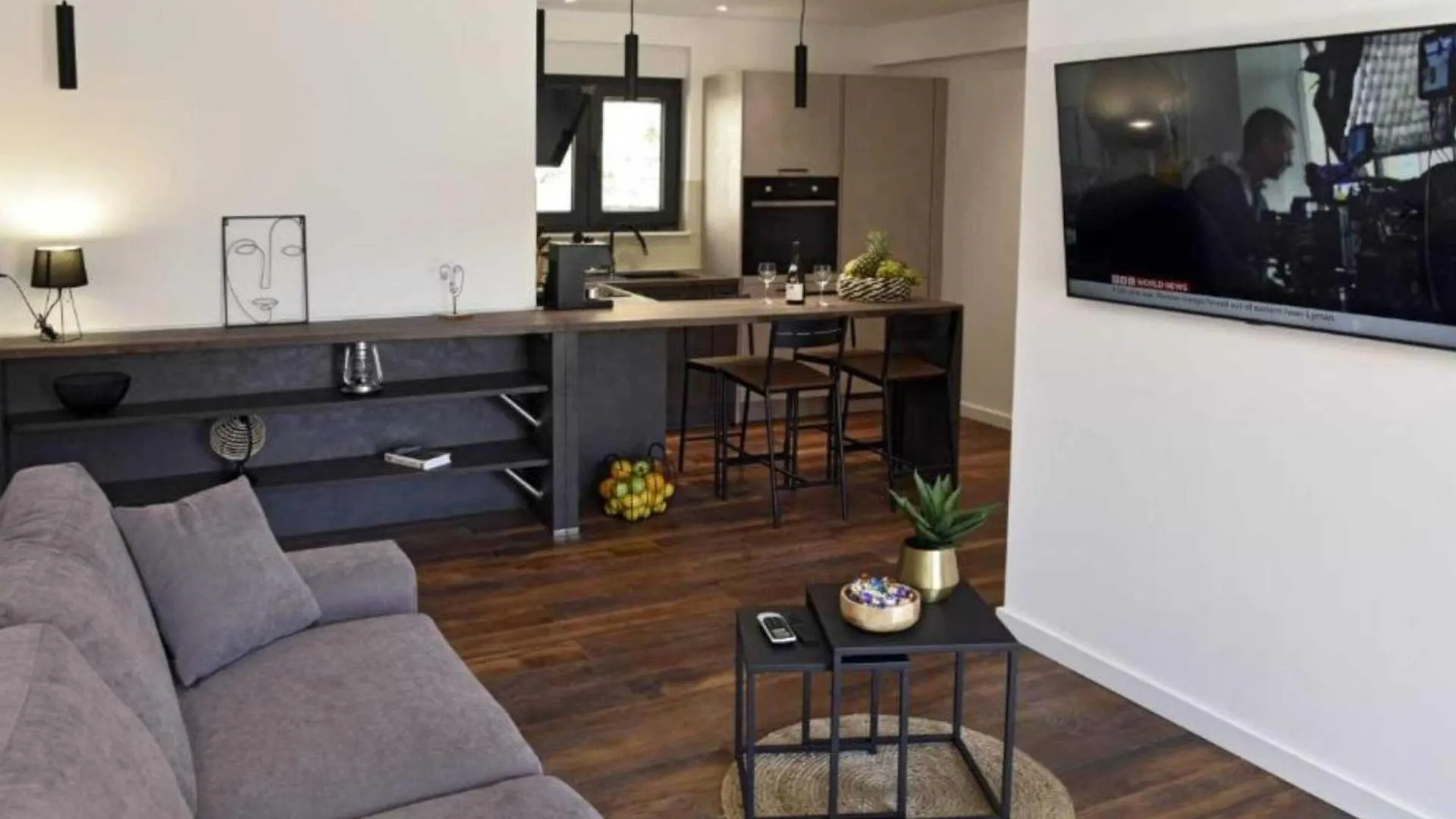 Luxury Slatine Apartments With Terrace And Garden Croatia
