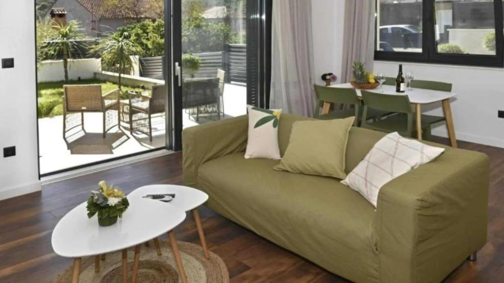 Luxury Slatine Apartments With Terrace And Garden 0*,  Croatia