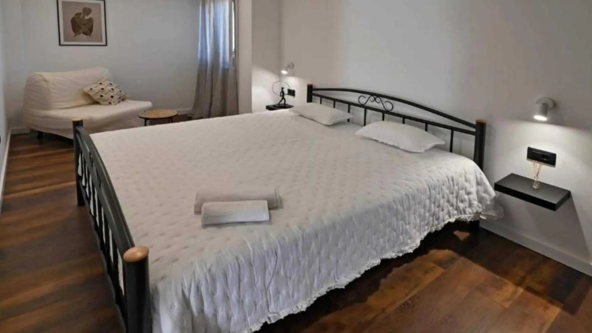 Luxury Slatine Apartments With Terrace And Garden