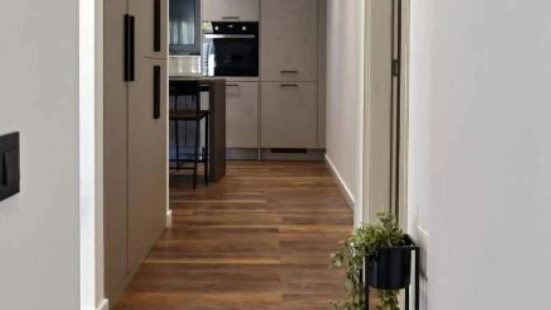 Luxury Slatine Apartments With Terrace And Garden